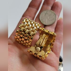 Gold Tone Vintage Clip On Earrings